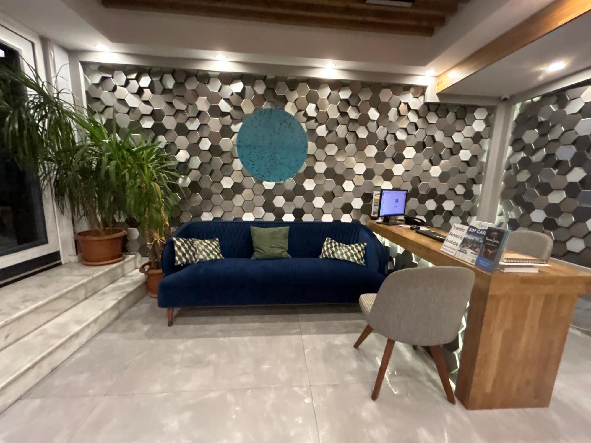 Basilissis Hotel — Photos 2